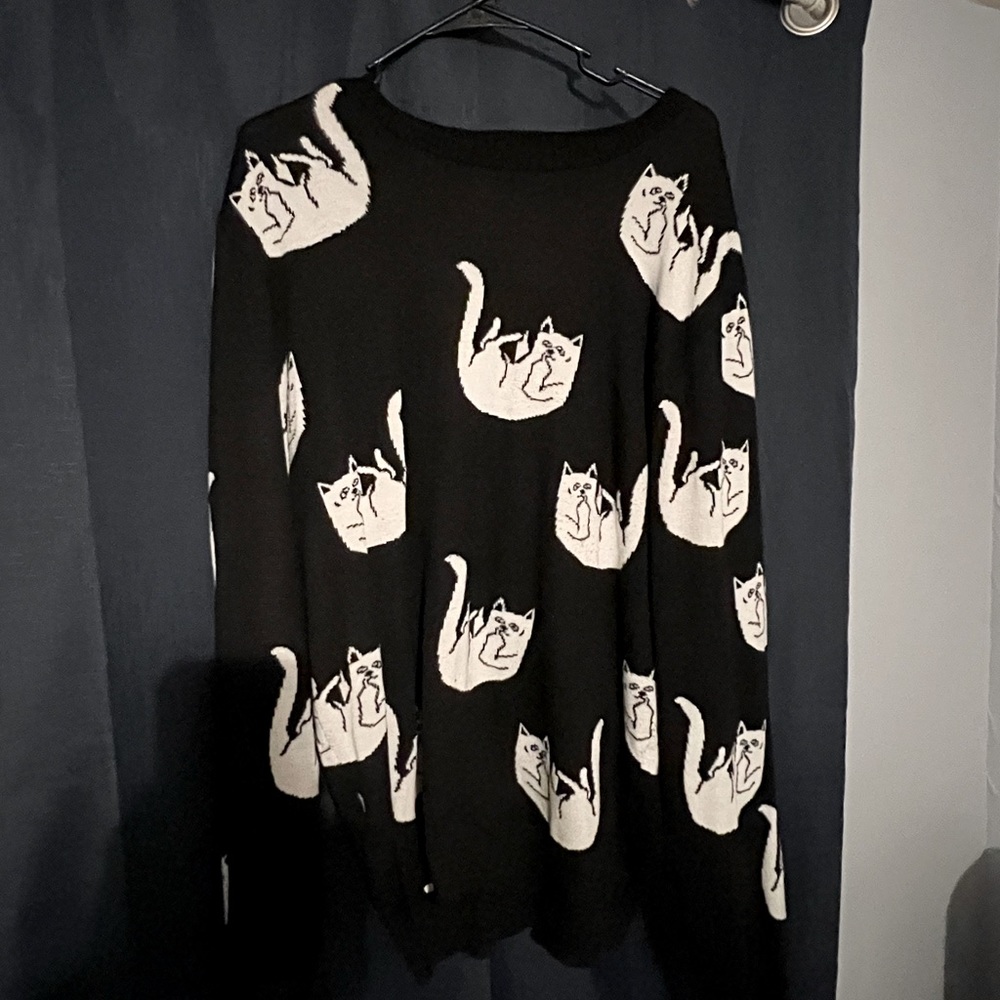 RIP N DIP CAT SWEATER